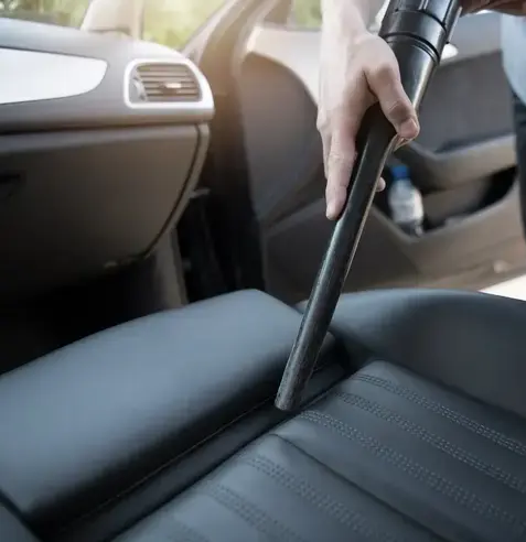 nettoyage intérieur de voiture Yvignac-1